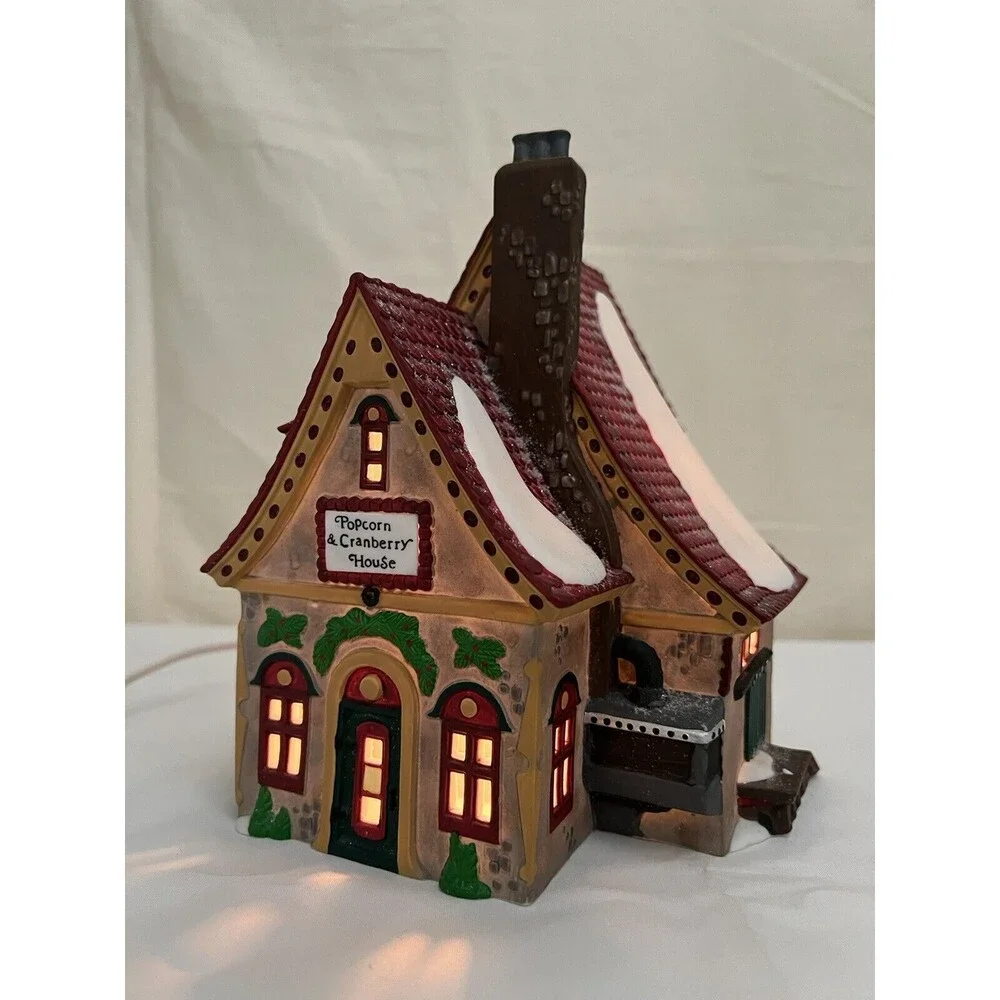 Vtg Dept 56 North Pole Series Popcorn and Cranberry House 56388 Xmas‎ Village